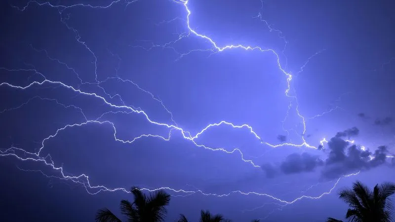 雷